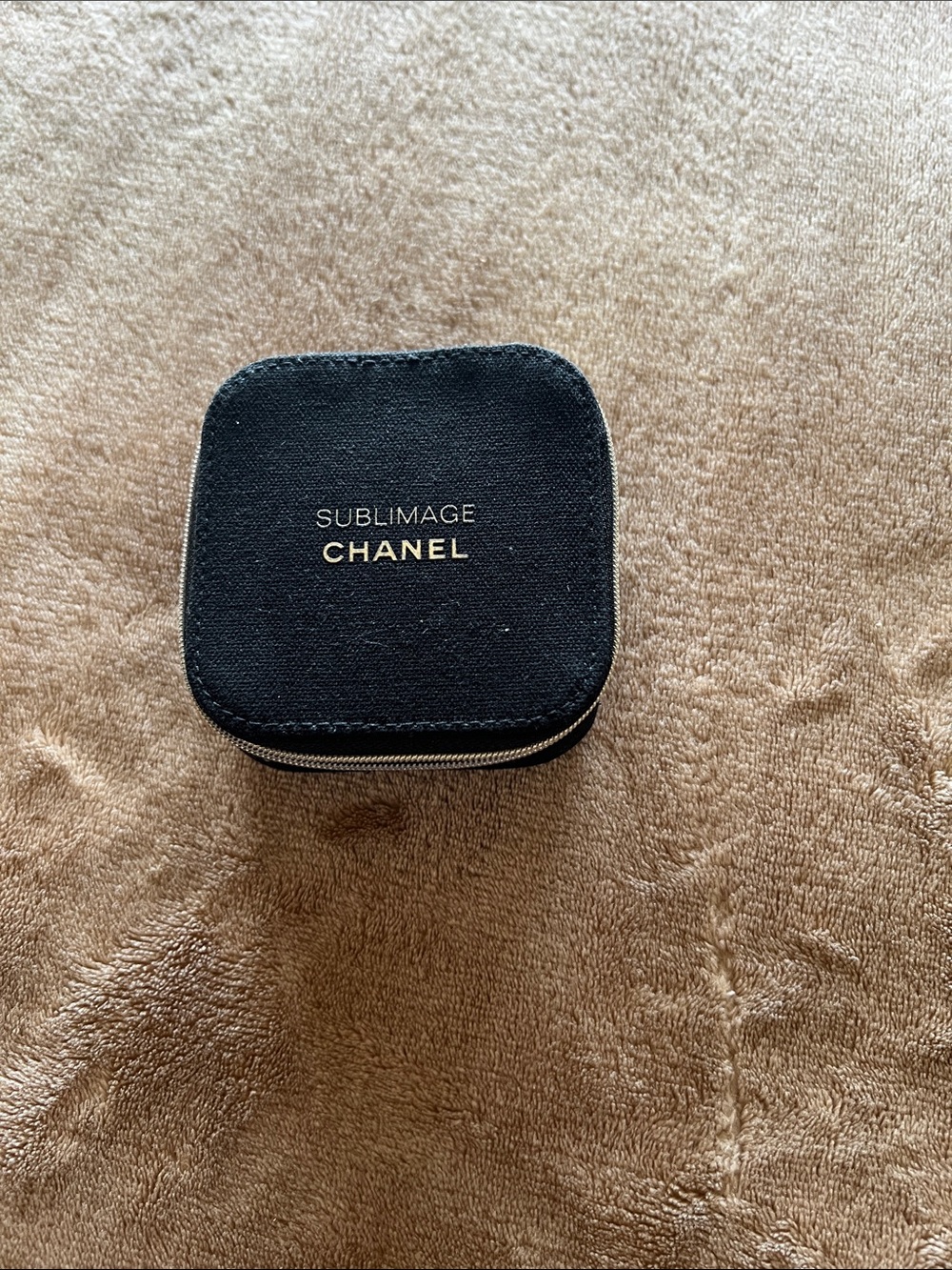 CHANEL Sublimage Black Compact Jewelry Case with Gold Logo